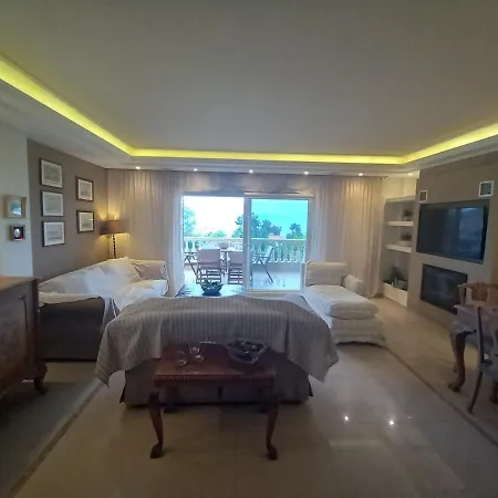Lejlighed Ampys Sea View House